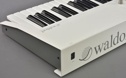 Waldorf-Blofeld Keyboard White